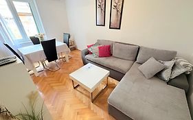 Apartment Andelina, Split